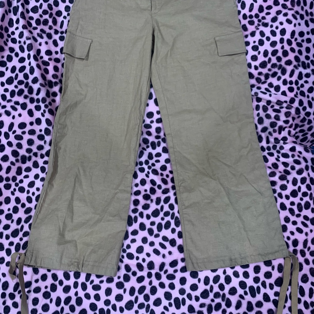 Khaki Cargo Capris